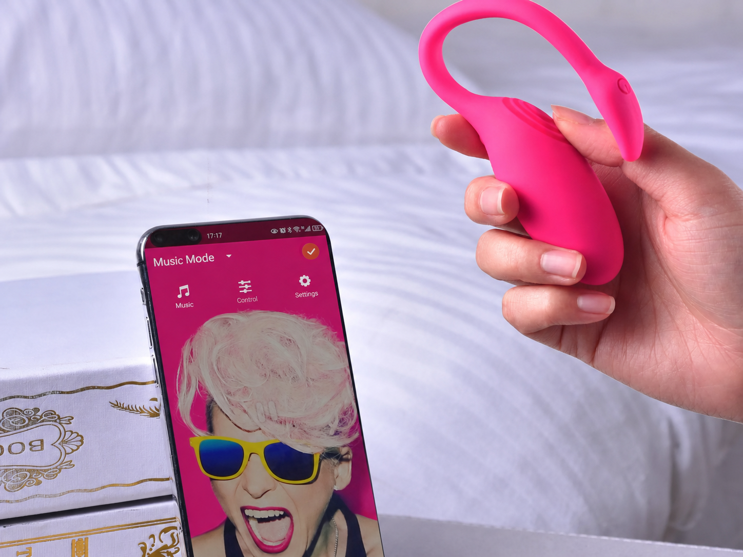 Magic Flamingo beside the Magic Motion app in Music Mode